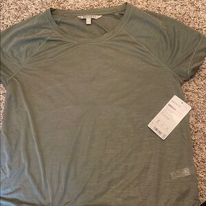 New with tags Athleta vapor Tee! Sz L! $49